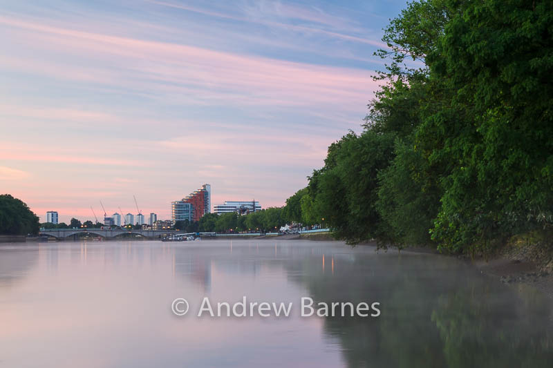 The Thames at Putney, just before dawn